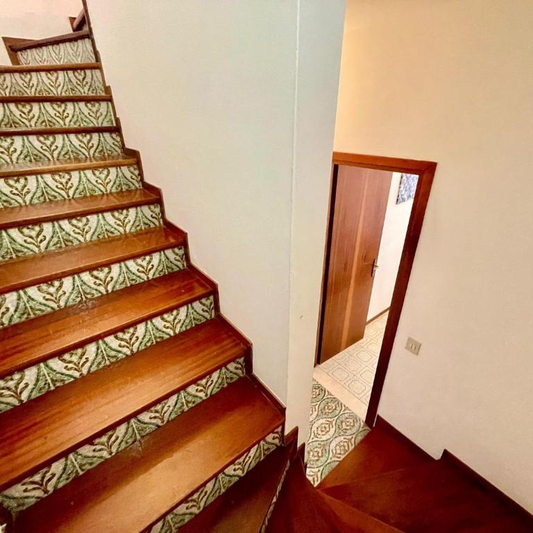 Amazing villa with private garden - Villa - 14
