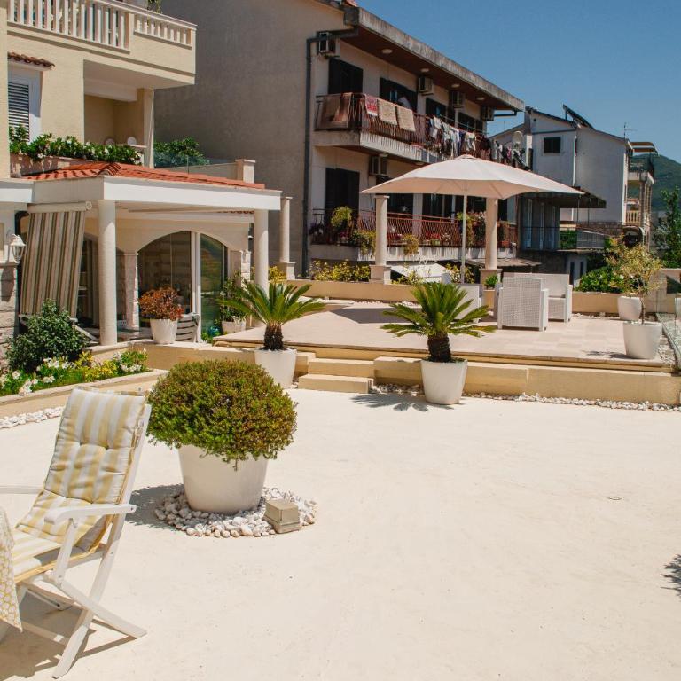 Apartments Porobic - Two-Bedroom Apartment - 2