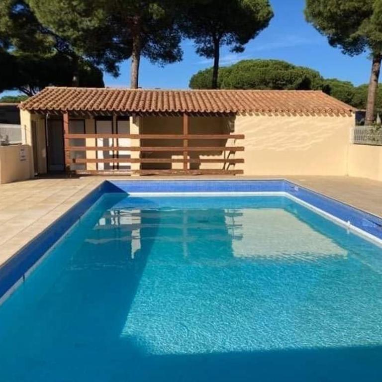 Charmante villa climatisée avec piscine et parking au calme - FR-1-607-158 - Appartement - 27