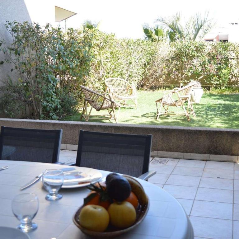 Appartement 2 pièces avec jardin et terrasse à 180m de la mer - FR-1-226B-338 - Appartement (5 Adultes) - 1