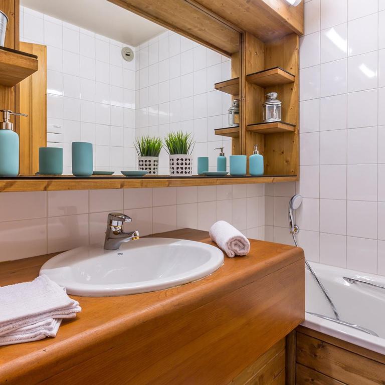 Chalet semi-indépendant avec terrasse et WiFi à Val-d'Isère - FR-1-694-267 - Appartement - 14