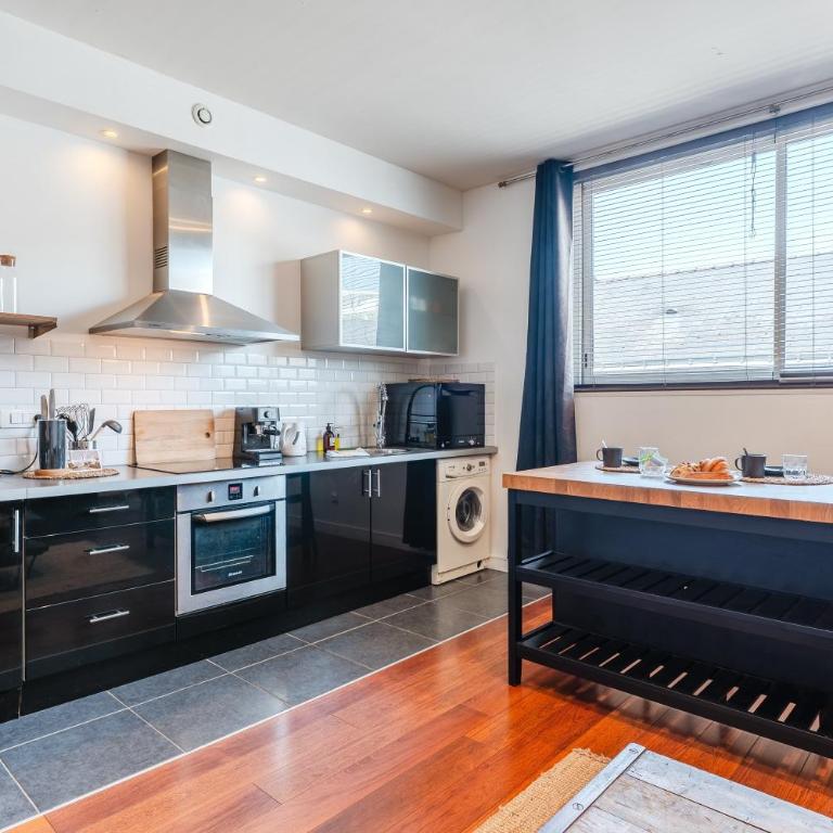 Loft Lamoricière - 15 minutes à pieds du centre - Appartamento con 1 Camera da Letto - 2