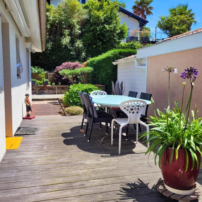 GALLEBEN - Coquette et confortable maison - Vacation Home - 4