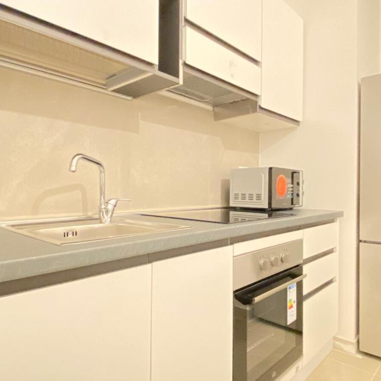 Suite Emilia 1 - Appartamento con 1 Camera da Letto - 2