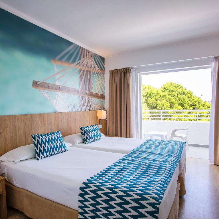 BQ Sarah -Adults Only - Twin Room - 7