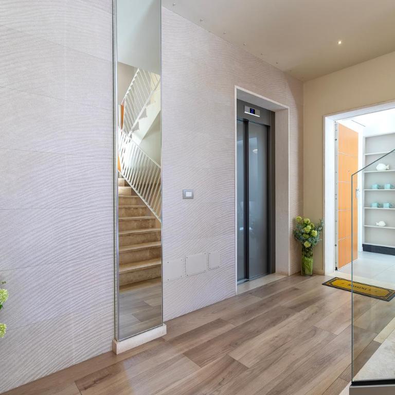 Luxury Sofia Home Alghero - Appartamento con 1 Camera da Letto e Vista Città - 2