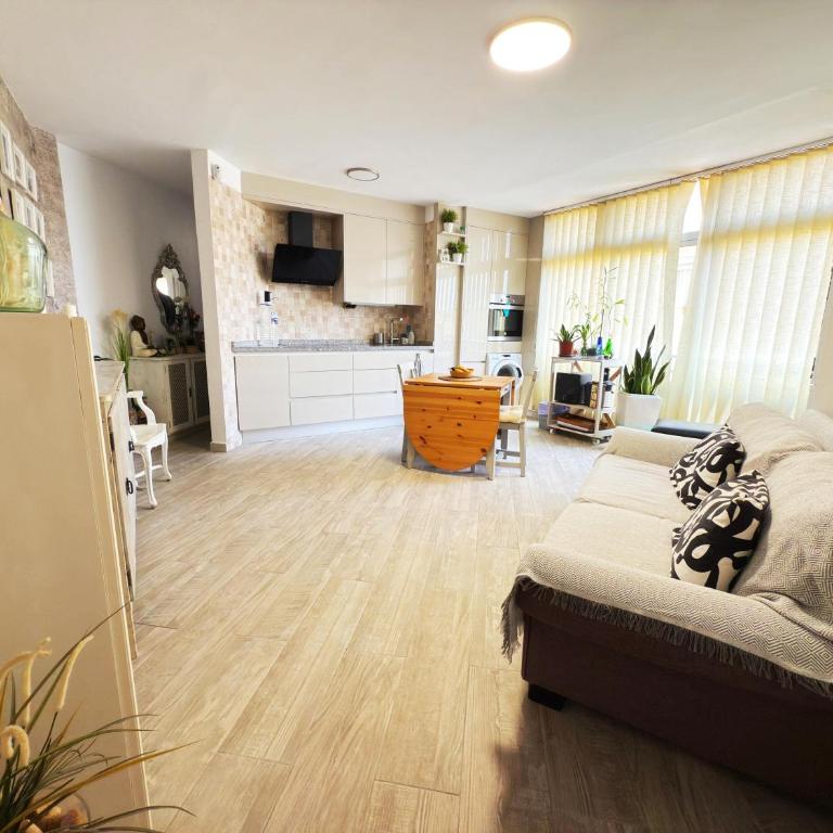 Despierta junto al mar El Médano - Apartamento de 2 dormitorios - 1