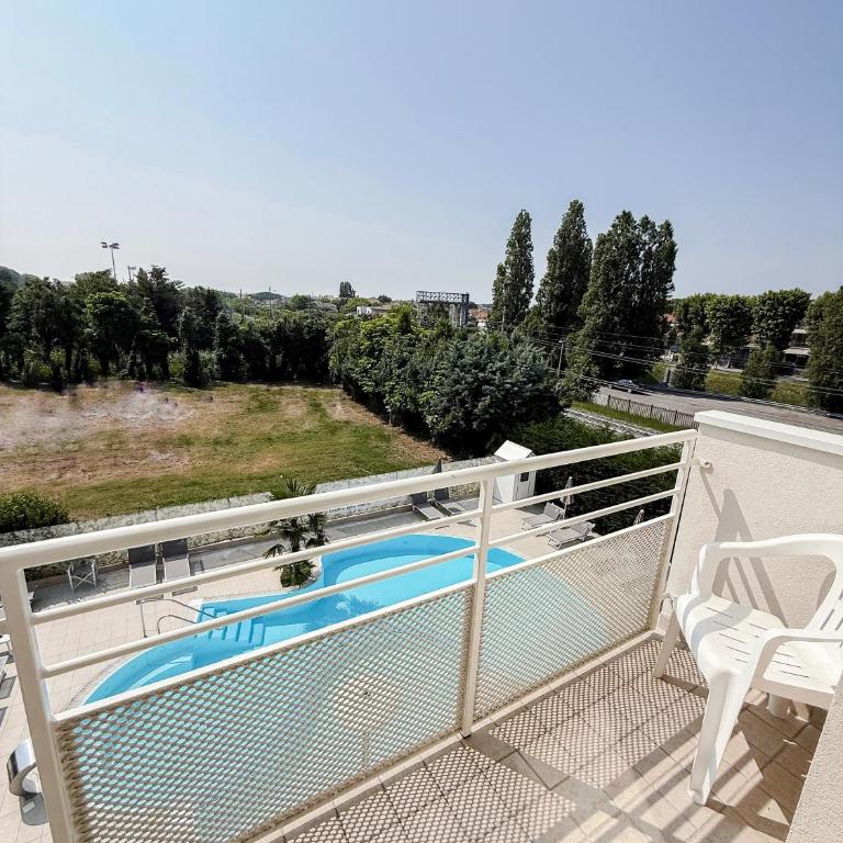 Hotel Bella Igea - Camera Familiare Standard - 10