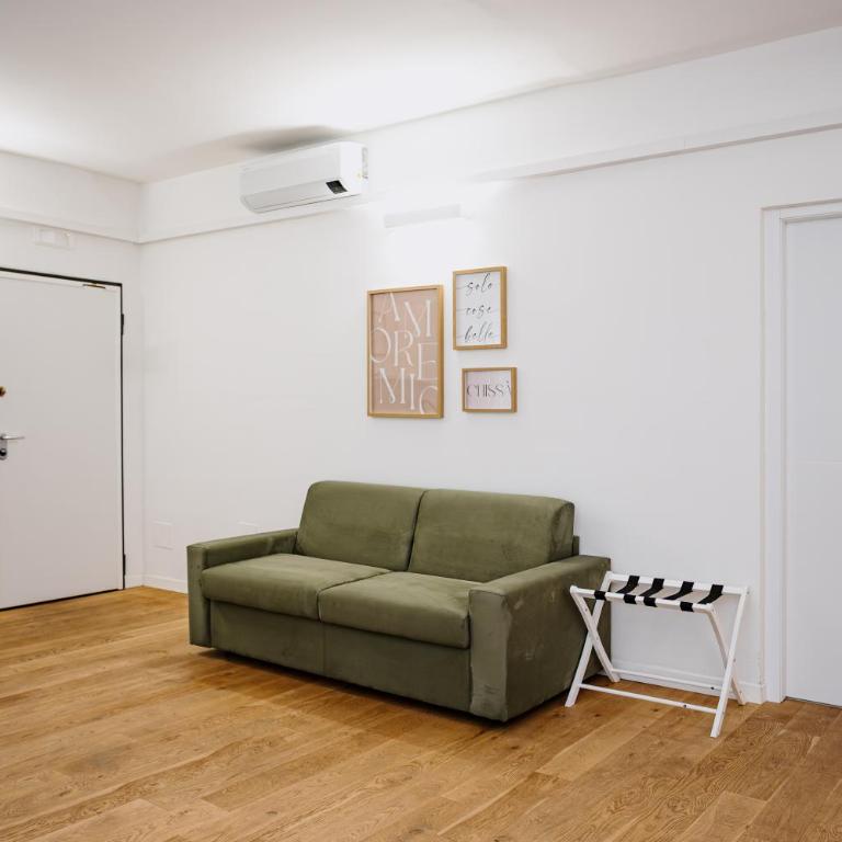 Alatea Pradaval - Studio - 24