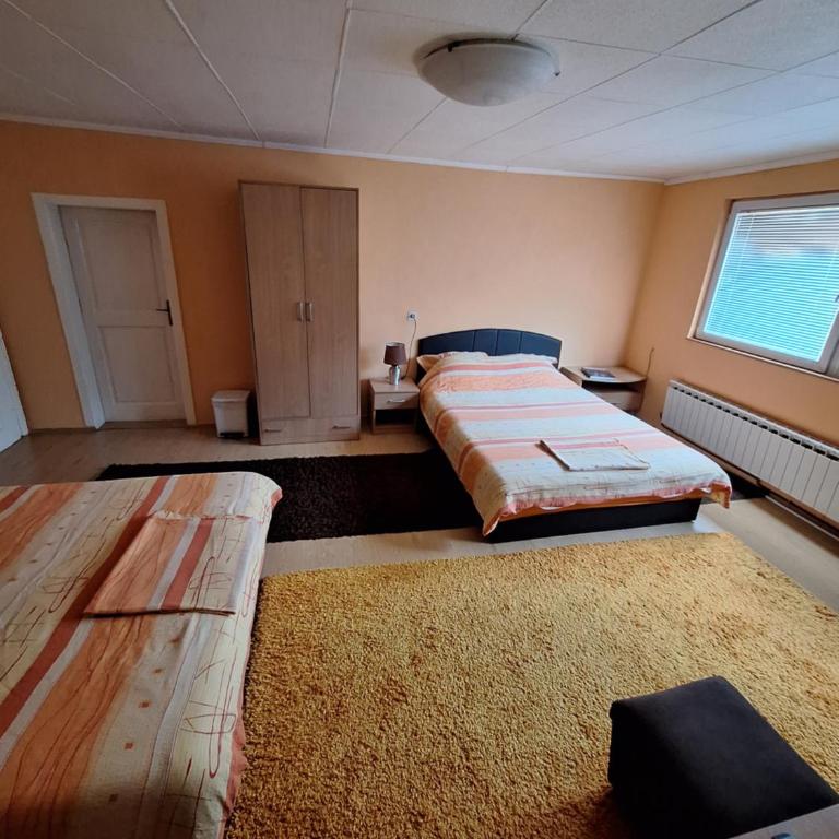 Modern&Cozy Bosnian house with GARDEN+FREE parking - Porodični Apartman Tipa "Suite" - 16