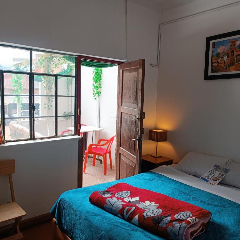 SK Hostal - Habitación Doble Deluxe con balcón - 1
