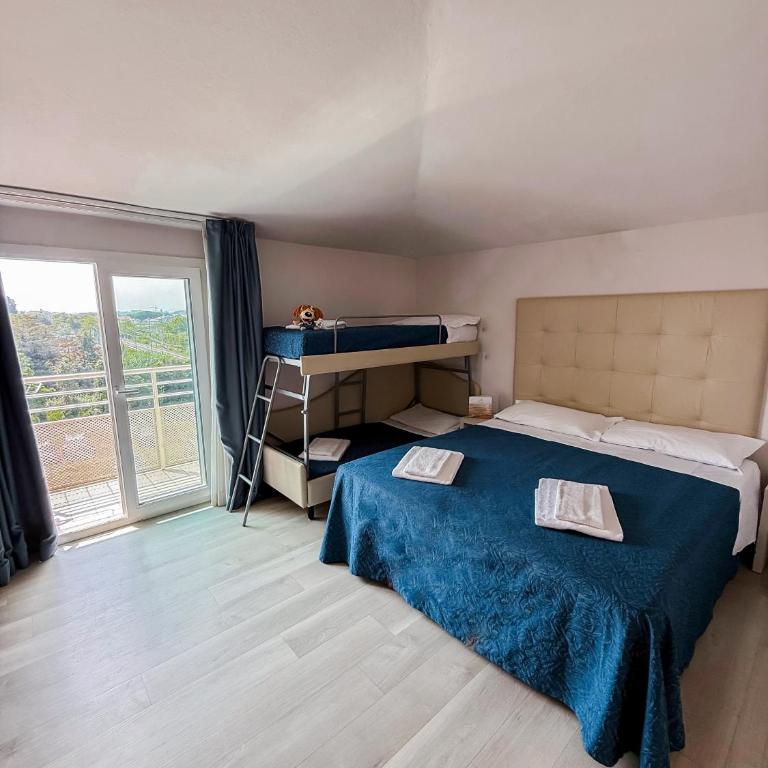 Hotel Bella Igea - Camera Familiare Superior - 1