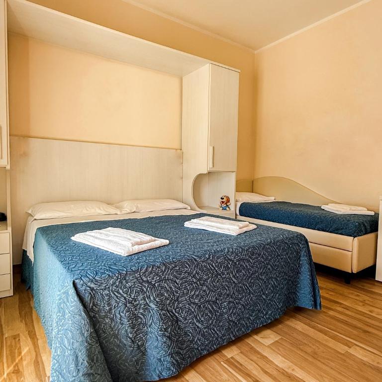 Hotel Bella Igea - Camera Quadrupla Superior - 7