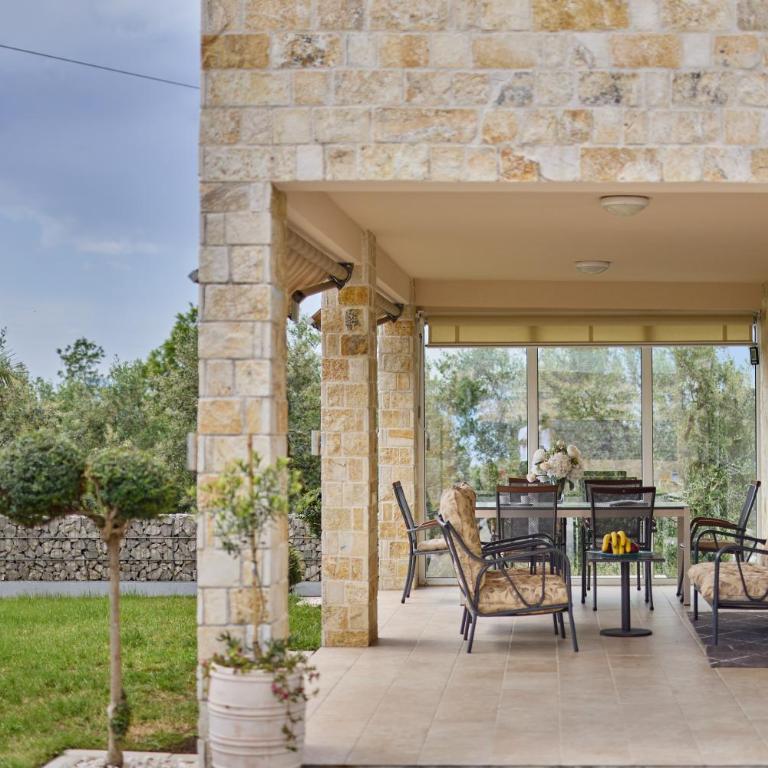 Villa Oaza with Outdoor Pool - Villa - 23