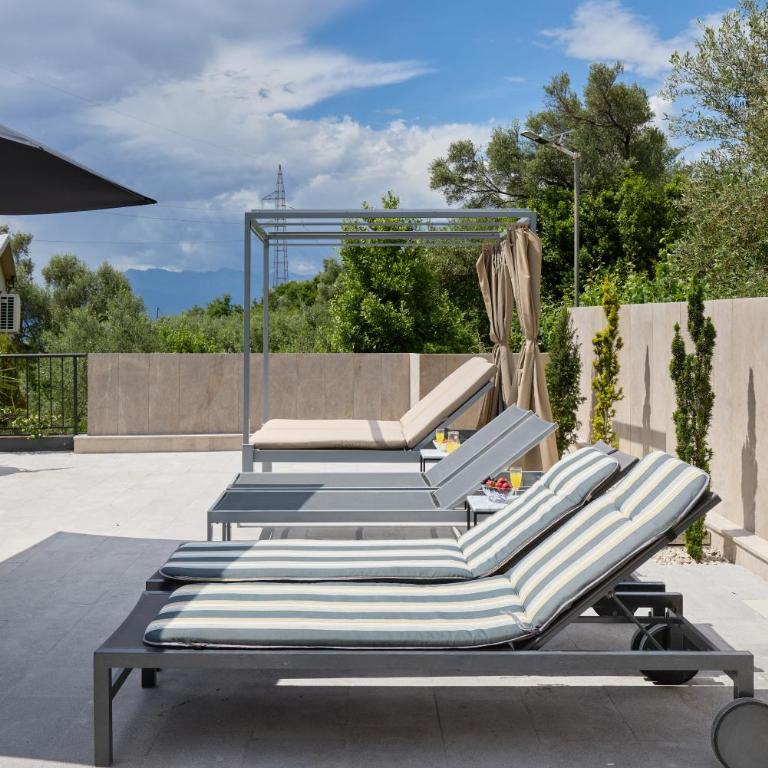 Villa Oaza with Outdoor Pool - Villa - 19