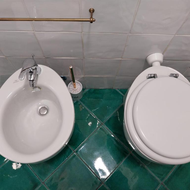 A Casa di Vittoria - Appartamento con 2 Camere da Letto e Balcone - 54