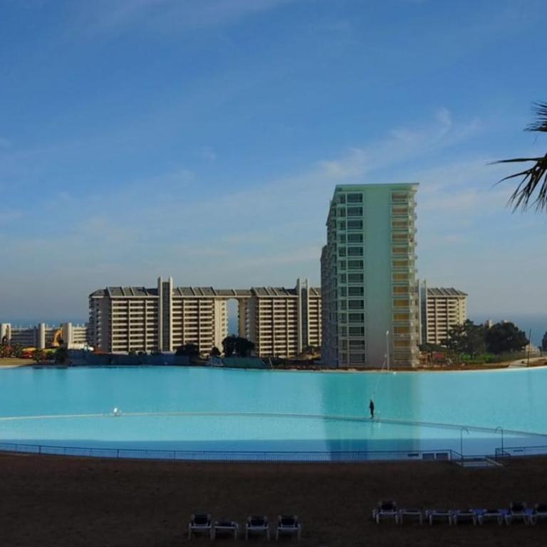 Laguna Bahía Paraiso Familiar - Three-Bedroom Apartment - 2