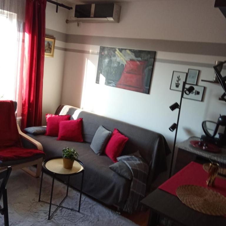Vlado - One-Bedroom Apartment - 21