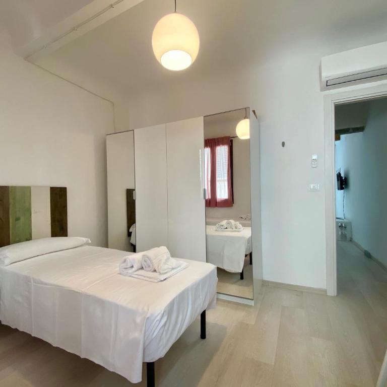Buonarroti 6 - Appartamento con 2 Camere da Letto - 16