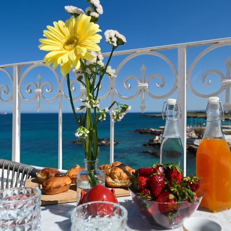 Sea Suites by Villa Experiences Puglia - Camera Matrimoniale con Balcone e Vista Mare - 8