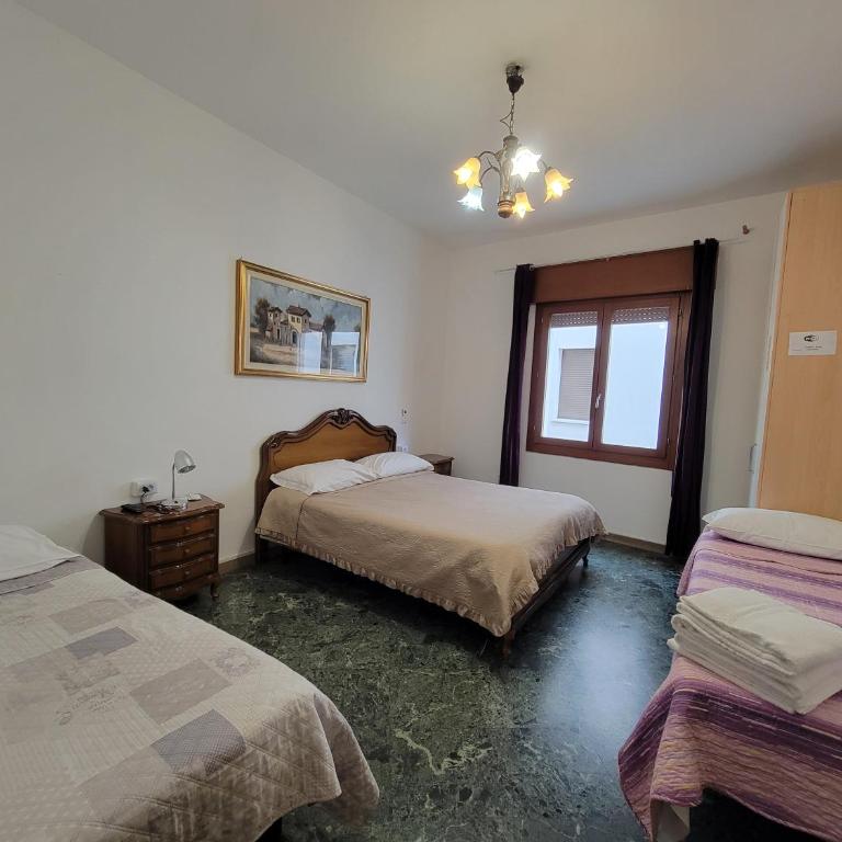 The Caponi Bros - Camera Quadrupla con Bagno Privato Esterno - 5