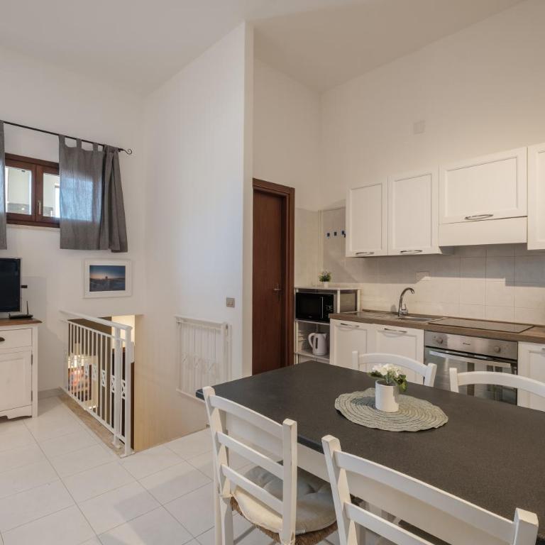 Panoramic view - Moderno con terrazza e Wi-Fi - One-Bedroom Apartment - 12