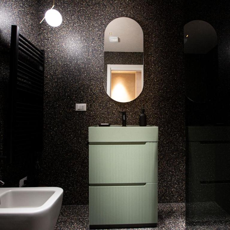 Reverse Art Hotel - Double Room with Private Bathroom - 15