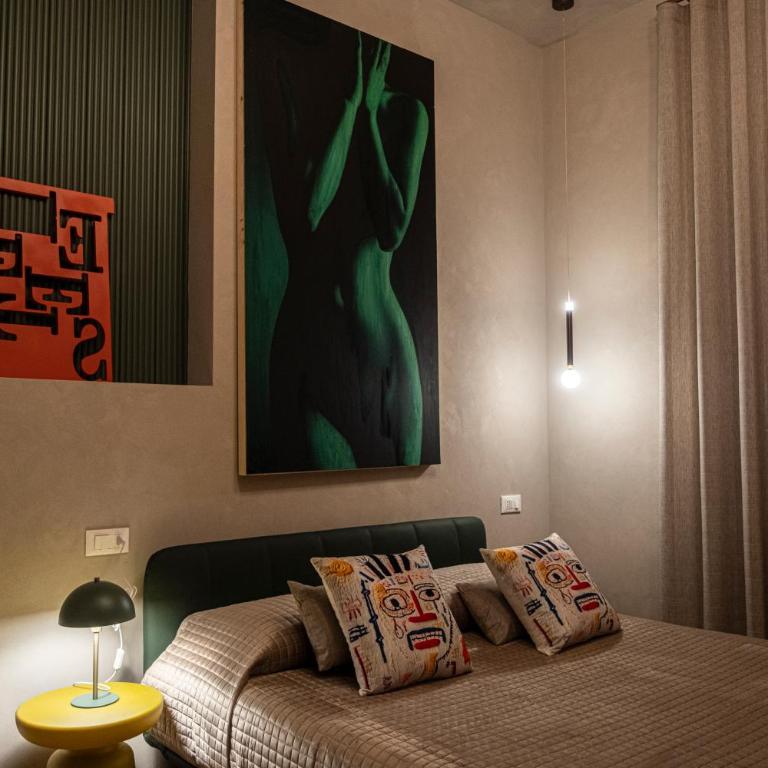 Reverse Art Hotel - Double Room with Private Bathroom - 13