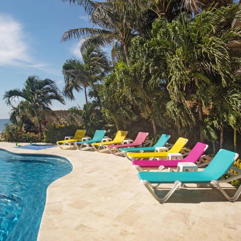 Beachfront Villa & Infinity Pool: 5 or 7 Bedrooms - Casa - 3