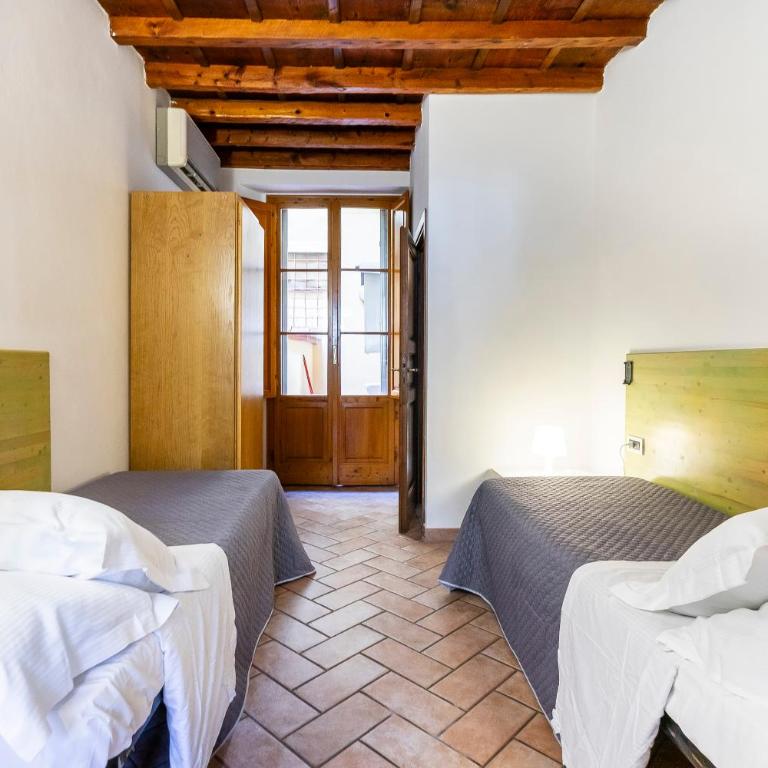 Servi Ground Floor - Two-Bedroom Apartment - 16