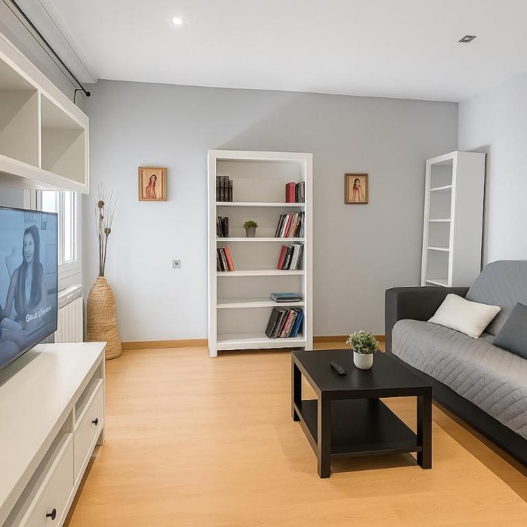 Piso Pura Gascona, centro de Oviedo con Parking - Apartamento de 2 dormitorios con vistas a la montaña - 6