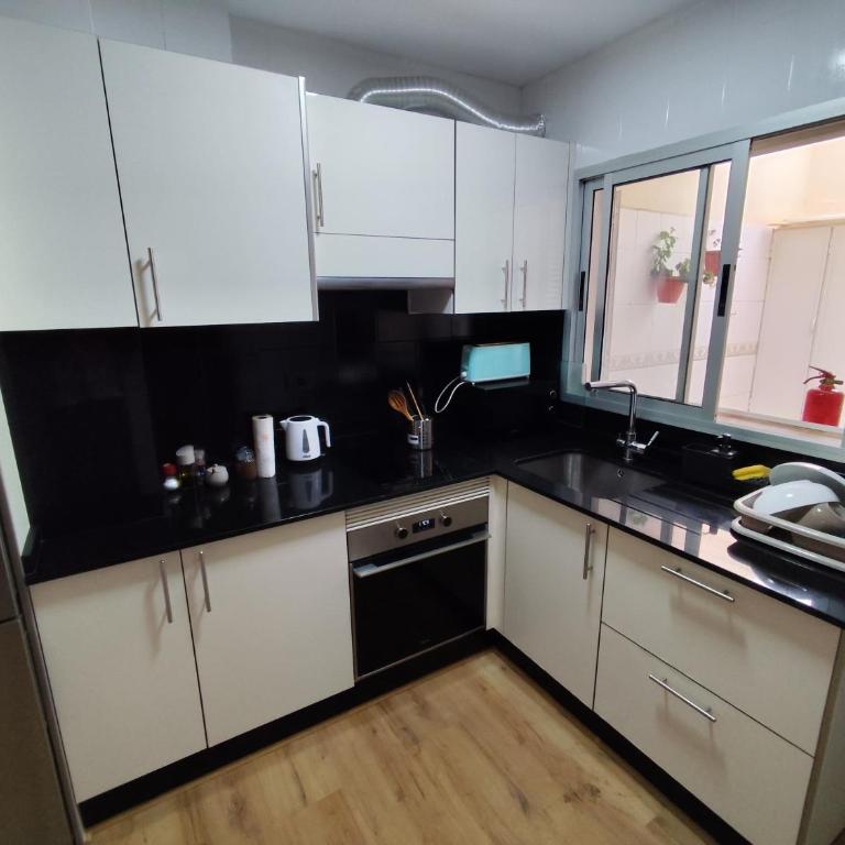 Casa con rooftop y barbacoa, Puerto del Rosario, Fuerteventura - Apartamento de 3 dormitorios - 20