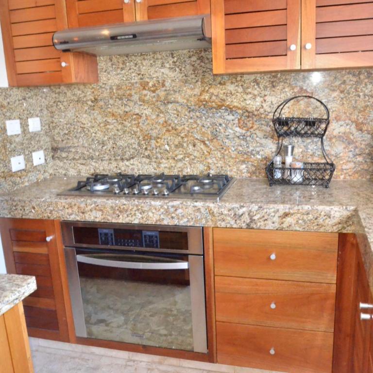 Isla Serena - Two-Bedroom Deluxe Apartment with Balcony - 5