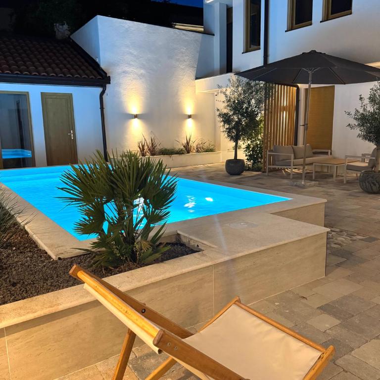 Villa Sevdah - apartments in the city centre, with pool and free parking - One-Bedroom Apartment with Pool View - 17