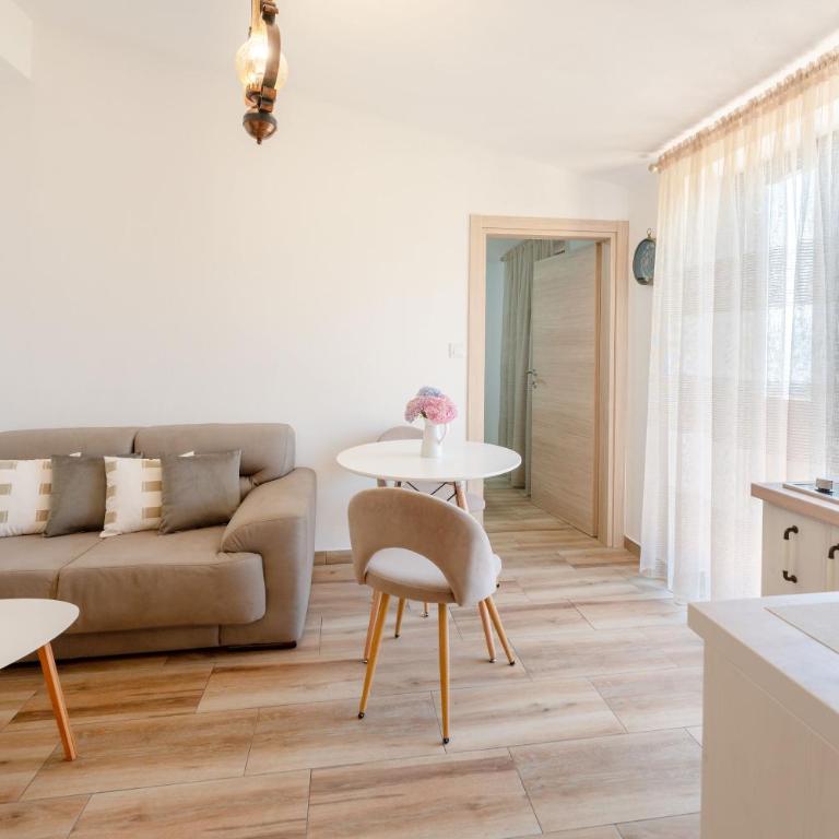 Big Hill Apartment 2 - Apartman sa 1 Spavaćom Sobom - 2