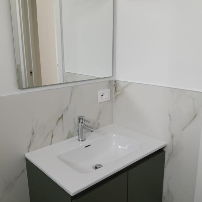 Dolce Vita - Appartamento con 1 Camera da Letto - 7