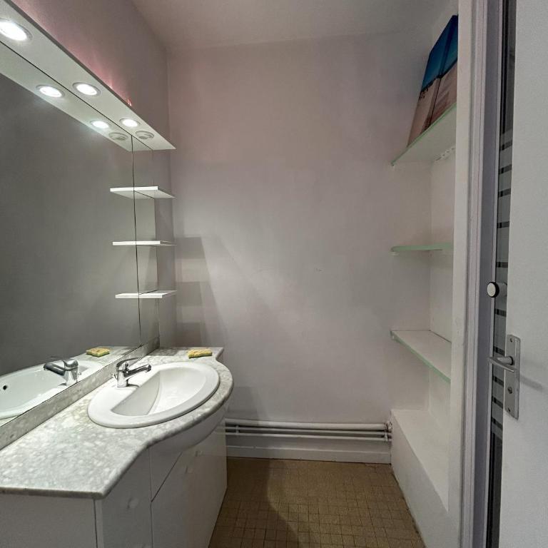 Vacances a Biscarrosse entre lacs, ocean et confort - Two-Bedroom Apartment - 9