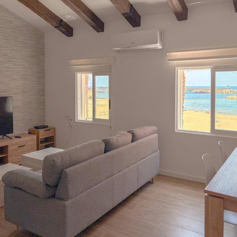 Stylish Seafront Apartment - Apartamento - 3