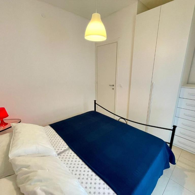 Functional flat in a residential area - Appartamento - 8