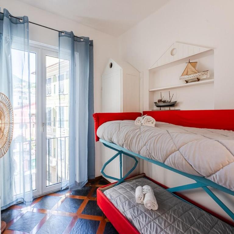 Sea View Home - Steps to Sea - AC - WiFi - Center - Appartamento con 3 Camere da Letto - 66