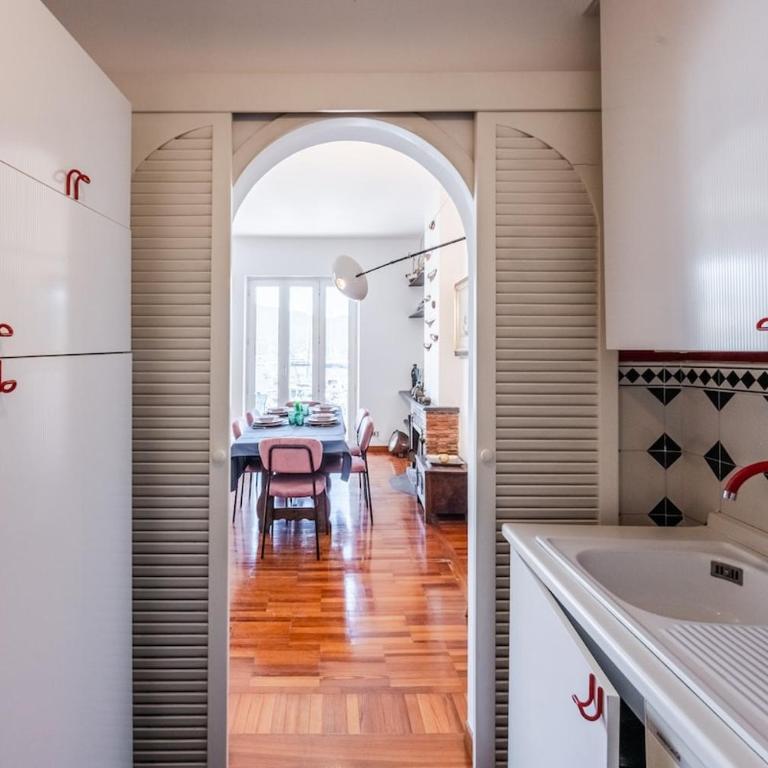 Sea View Home - Steps to Sea - AC - WiFi - Center - Appartamento con 3 Camere da Letto - 68