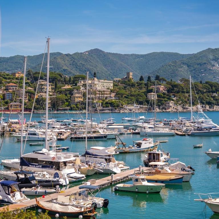 Sea View Home - Steps to Sea - AC - WiFi - Center - Appartamento con 3 Camere da Letto - 81