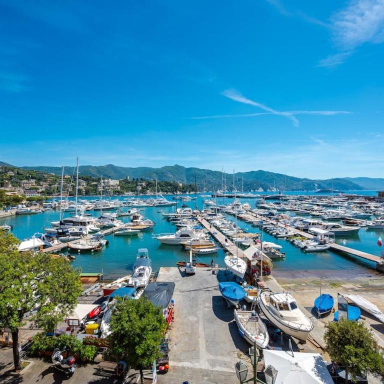Sea View Home - Steps to Sea - AC - WiFi - Center - Appartamento con 3 Camere da Letto - 92