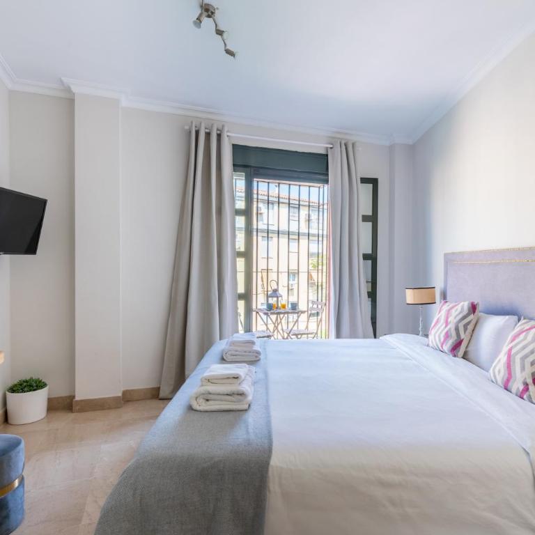 Amador Apartamento Familiar Centro PARKING Amador de los Rios - Apartamento - 16