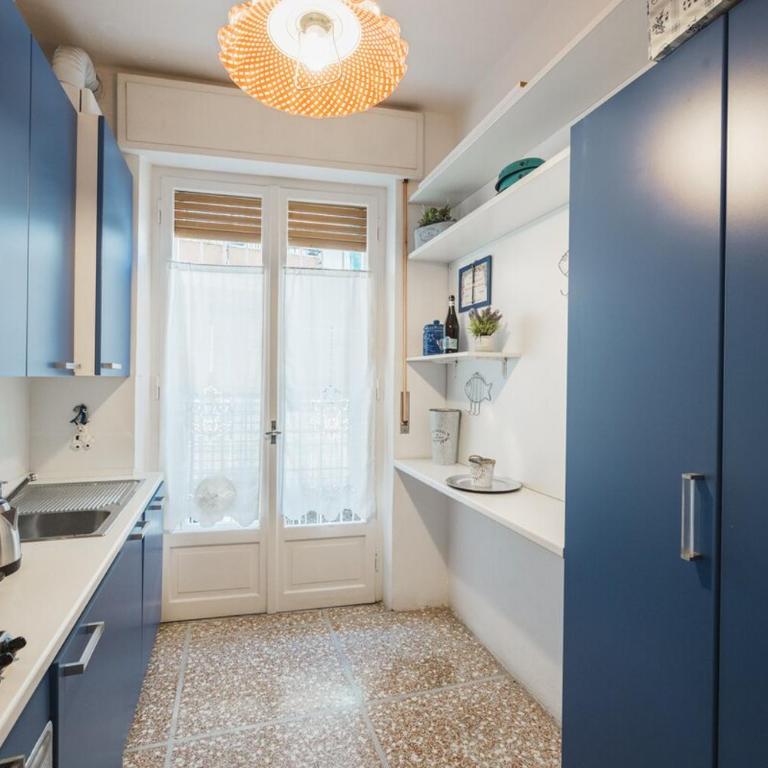 Charming Loft - Central - Steps to the Beach - AC - Appartamento con 1 Camera da Letto - 68