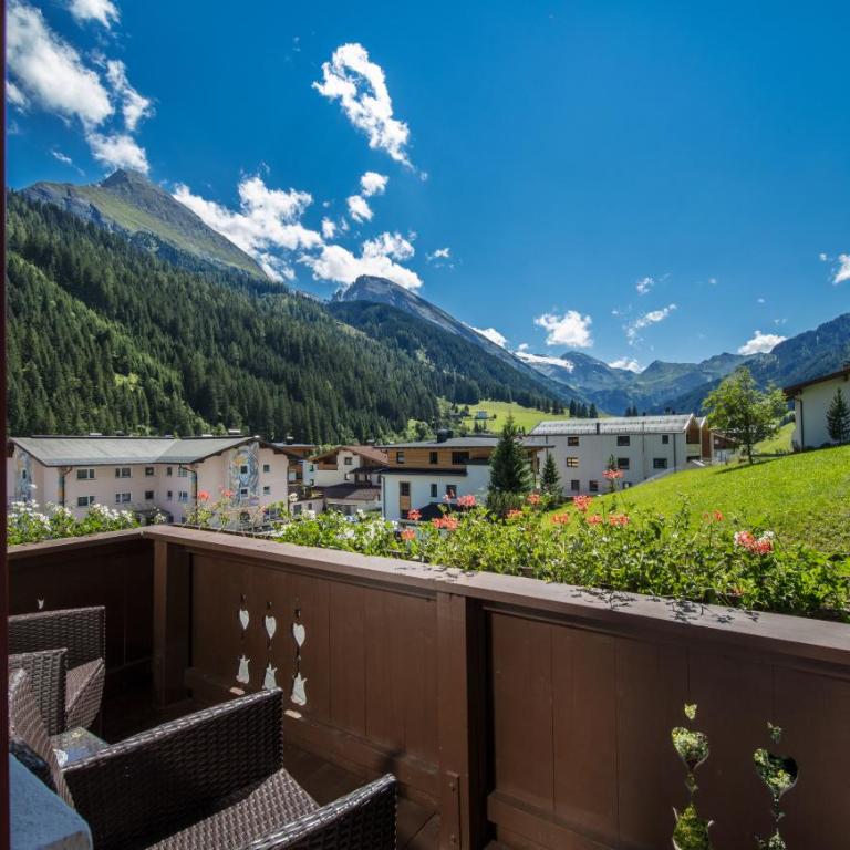 Hotel Höhlenstein - Superior Doppelzimmer - 5