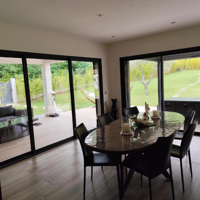 Chamarte villa piscine chauffées jardin clôturé Aix en Provence - Villa avec Piscine Privée - 29