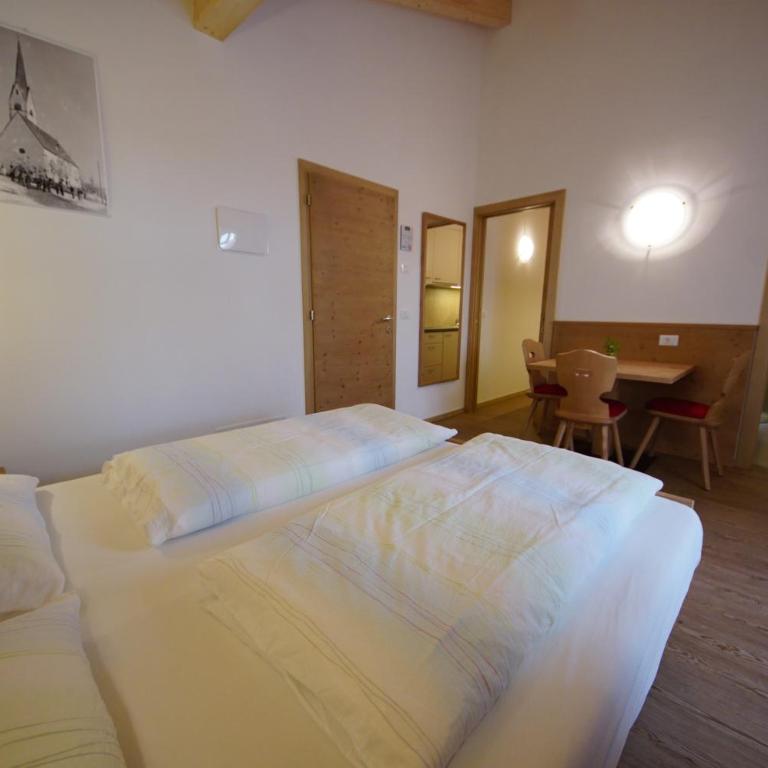 Apartments. Ambria - Studio avec Balcon - 8