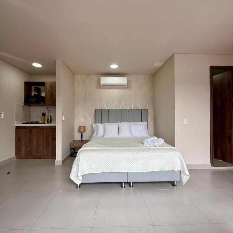 Lofts Medellin-Laureles - One-bedroom Loft Apartment - 3