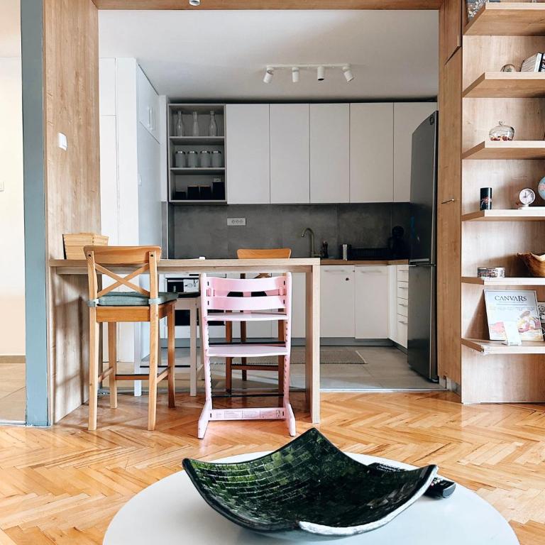 Apartman Lorka - Two-Bedroom Apartment - 13